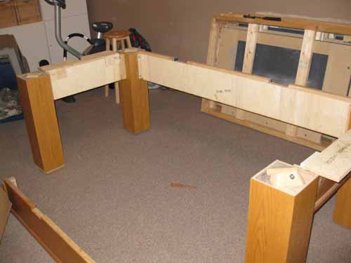 pool table assembly